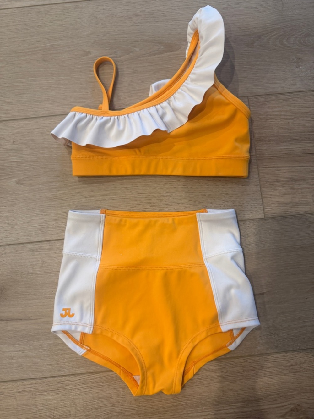 Jo + Jax Yellow & White Ruffled One-Shoulder Set